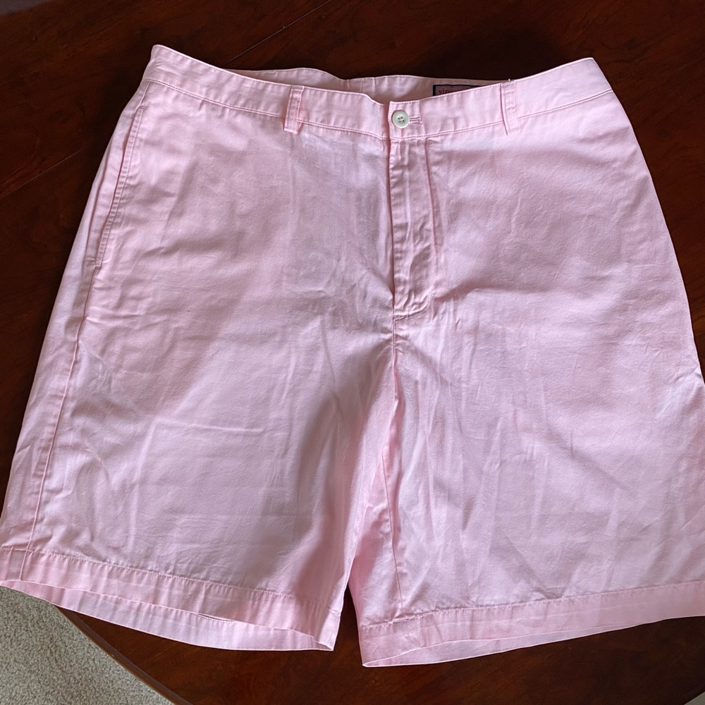 Vineyard Vines men’s shorts 38